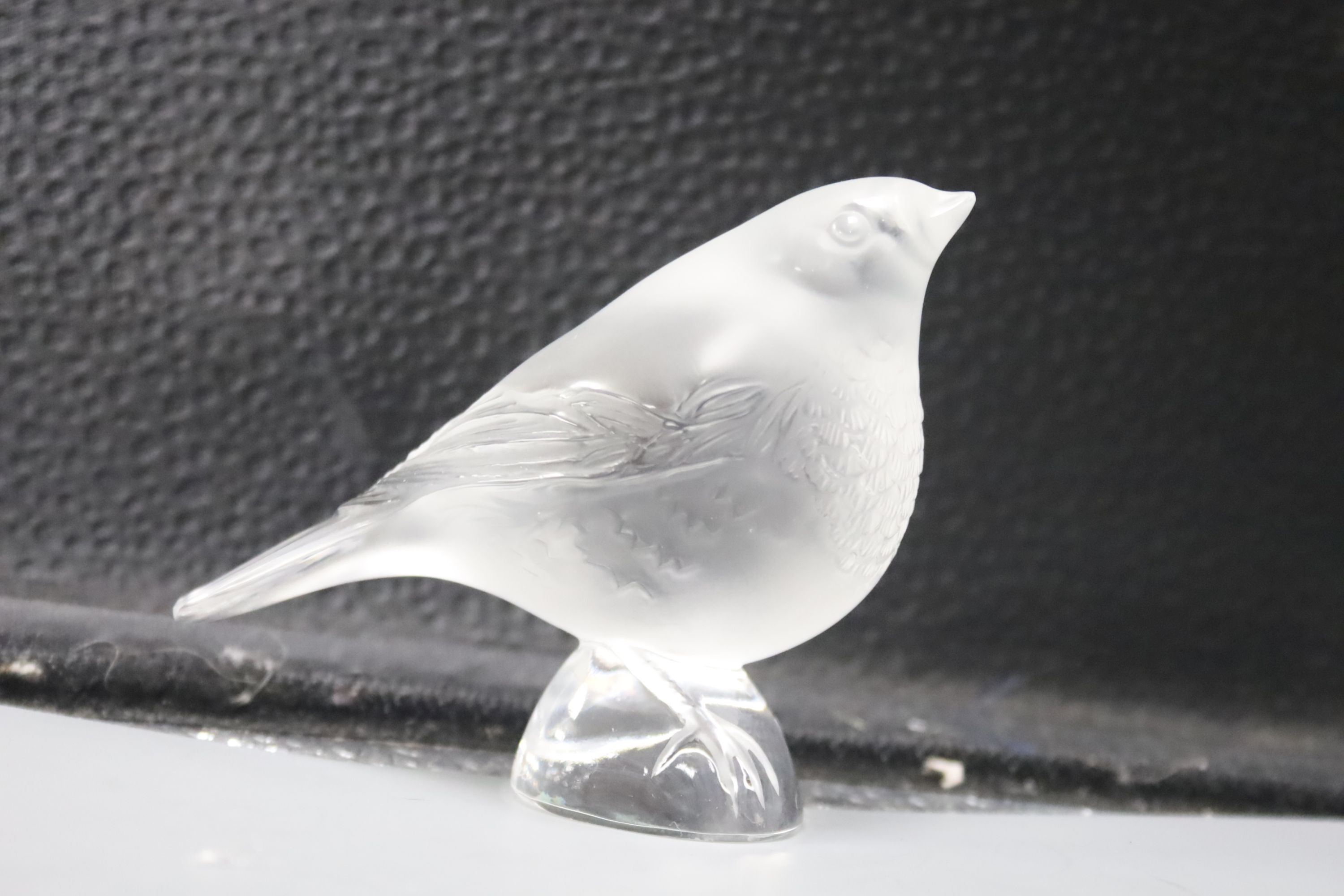 A Lalique 'Nogent' bowl and two frosted glass models of birds, 'Singing Robin' and 'Worried Robin'